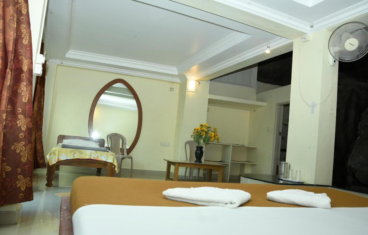 Eagle Eye Resorts Sangameswarpet Exterior photo
